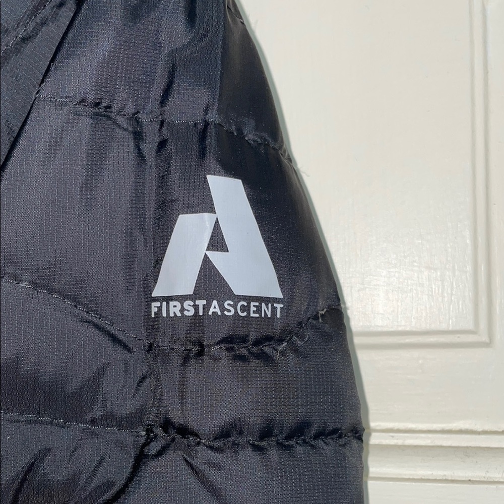 Eddie Bauer Lightweight Down Jacket - image 3